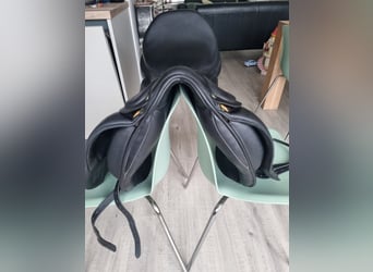 Hulsebos zadel 18inch medium wide impuls