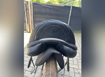Prestige Brillante AS-X Monoflap Dressuur Zadel 17/32 - Prestige Dressage Saddle only 1 year old!