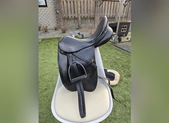 Zo goed al Nieuw stubben dressuur zadel