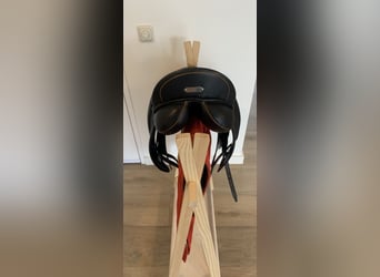 Zaldi dressuur San Jorge 17,5 inch