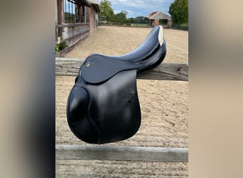 Te koop: Prestige Rialto springzadel – 17 inch