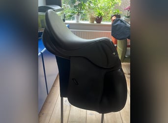 Mooi bruin veelzijdigheidszadel, goeie kwaliteit!