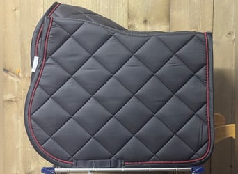 2 x Saddle pads - Dressage