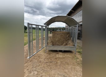 Voederbak - bijna nieuw