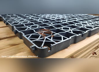 Paddockplatten kaufen – Paddockgitter, Rasengitter, Rasenwaben, Kiesgitter & Paddockmatten 9,80 EUR!