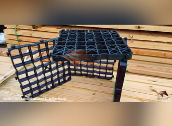 Top-Qualität: Paddockmatten, Rasengitter, Kiesgitter, Kieswaben, Reitplatzplatten & Paddockplatten