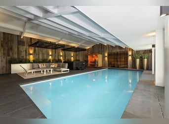 Luxury detached home with office outbuilding, wellness pool, gym & stables for 4 horses