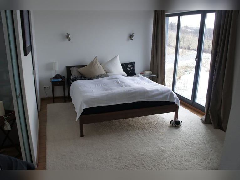 Appartement de luxe conçu par un architecte, comprenant le centre équestre MEA – manège, piste de sa