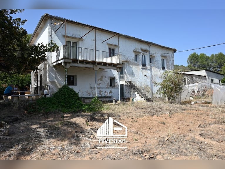 Charmant domaine équestre pour amateurs, idéal pour l’élevage et la pension de chevaux