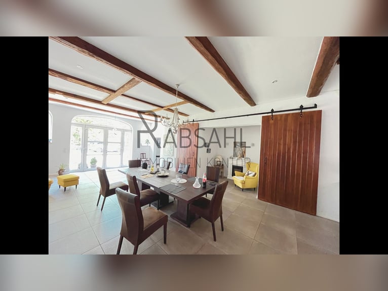 Hofensemble mit ausgebauter Tenne und 1,6ha Land direkt am Haus! Genehmigte Pferdehaltung!