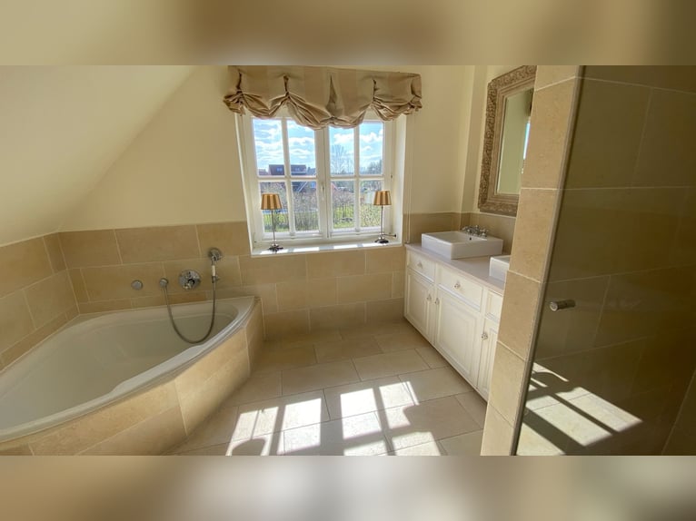 Landhaus für Pferdeliebhaber mit traumhaftem Blick