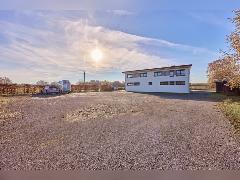 Neuwertige Tierklinik in Herrenberg 30 km südwestlich von Stuttgart zu verkaufen!