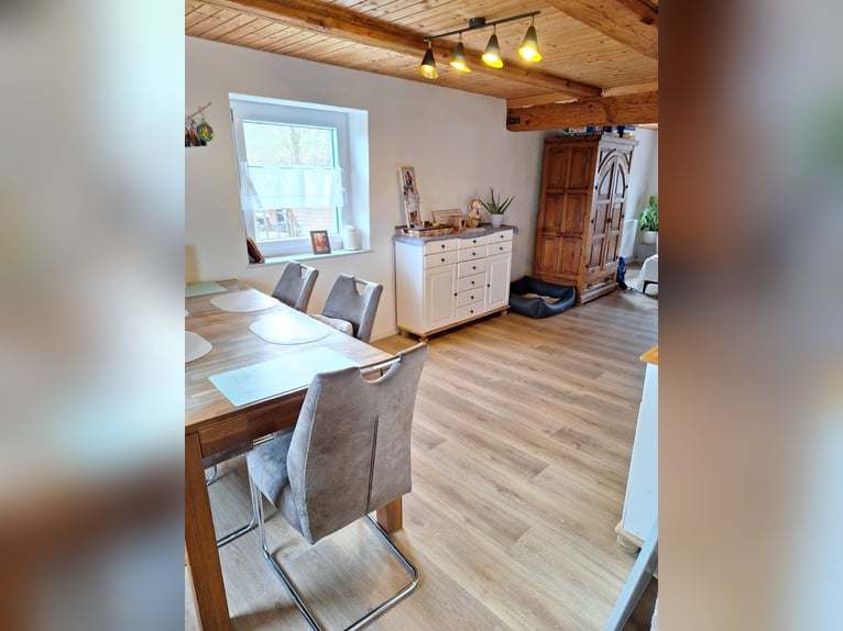 Petite ferme équestre à vendre près du lac de Constance.