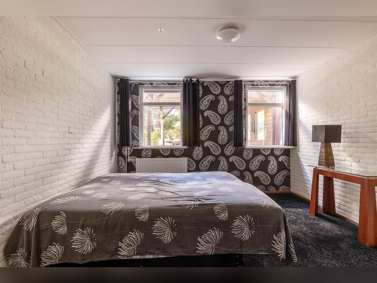 Propriété avec installations équestres professionnelles et options d'habitation spacieuses