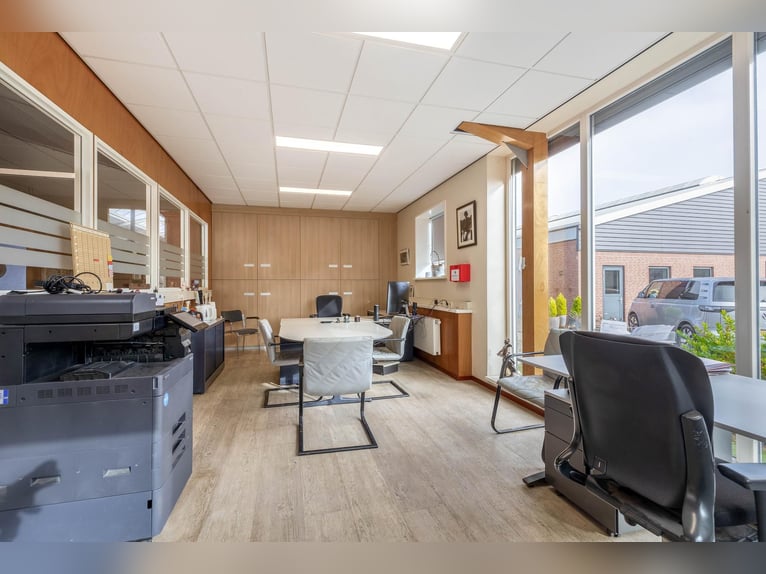 Propriété avec installations équestres professionnelles et options d'habitation spacieuses