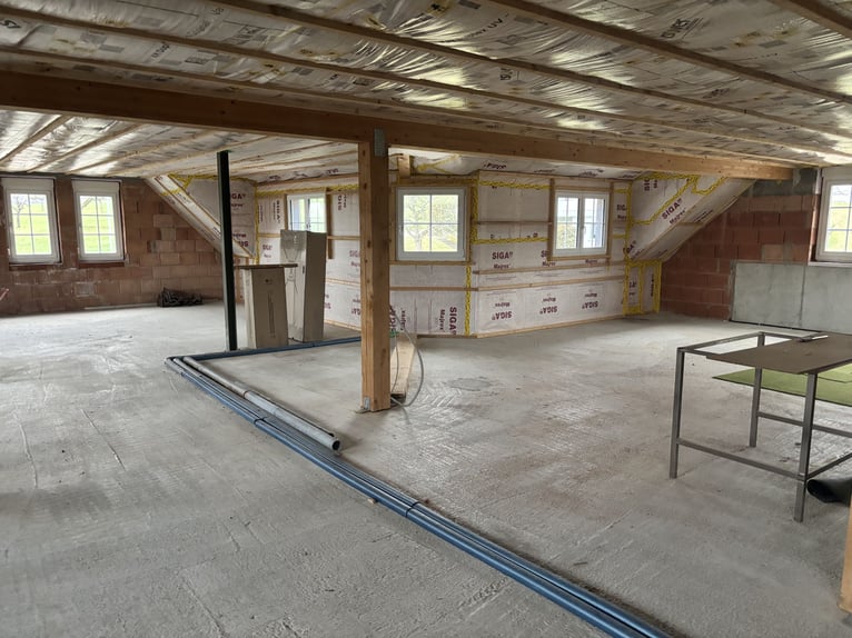 Propriété équestre bien entretenue - 5 000 m², manège en sable et vue sur les Alpes | Proximité de l