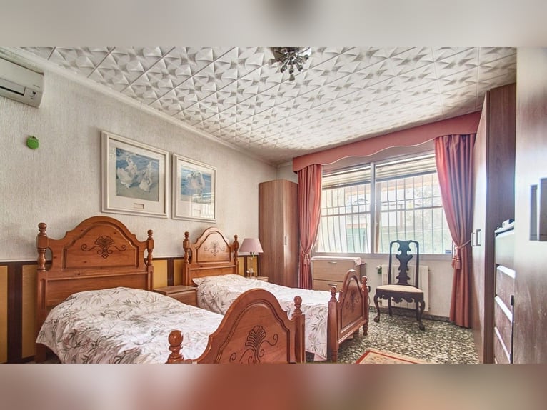 Propriété équestre spectaculaire avec chalet à proximité de la plage.