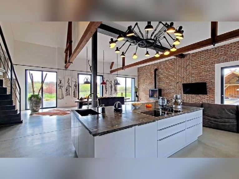 Traumhafter Vierkanthof mit ca. 4,2 ha Nähe Düsseldorf