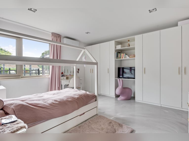 Villa exclusive avec maison d'hôtes et installations équestres à proximité du parc national de De Me