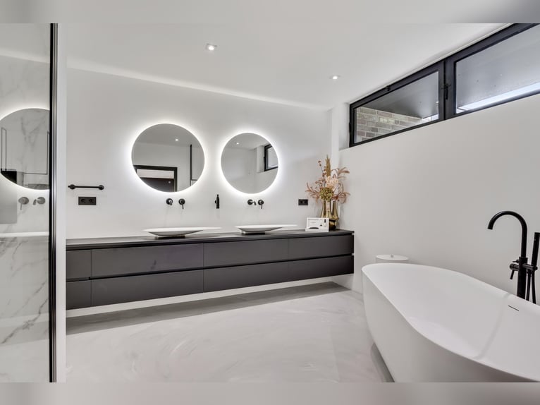 Villa exclusive avec maison d'hôtes et installations équestres à proximité du parc national de De Me