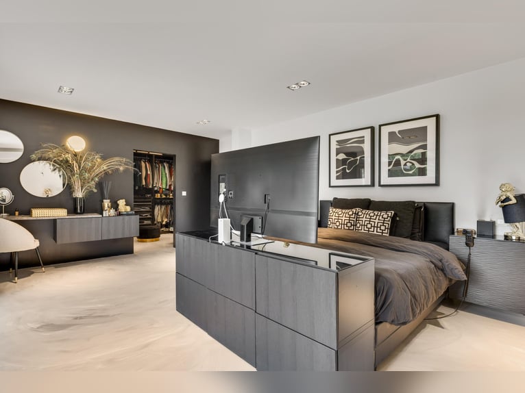 Villa exclusive avec maison d'hôtes et installations équestres à proximité du parc national de De Me