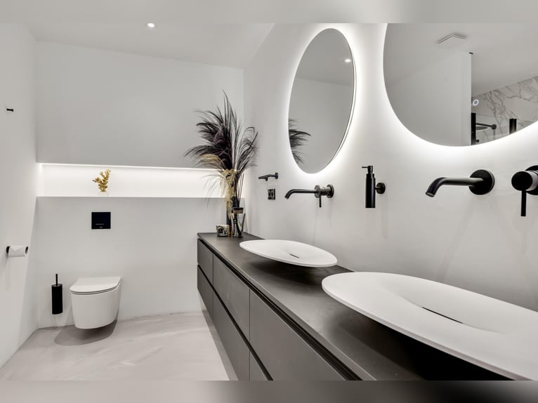 Villa exclusive avec maison d'hôtes et installations équestres à proximité du parc national de De Me