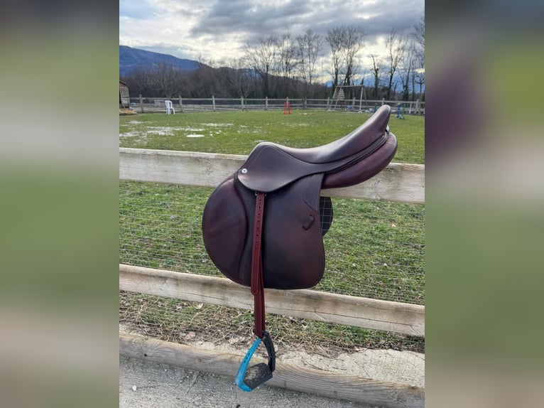 Selle CWD modèle SE01 taille 17’5 quartiers 03C