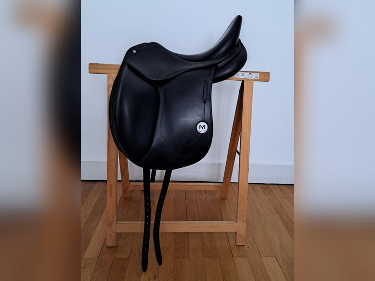 Selle de dressage MEYER 16,5"