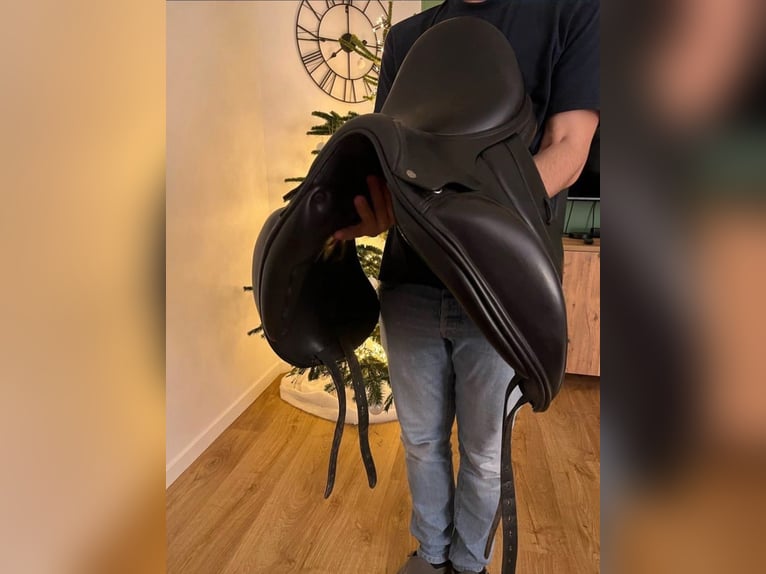 Selle EQUIPE VIKOTIA 17,5 Dressage 