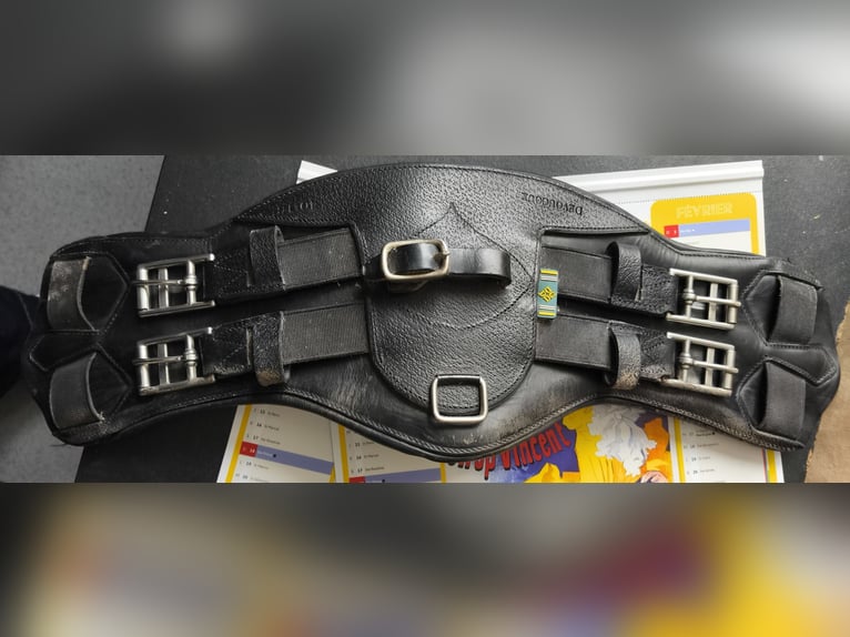 Vends selle de dressage