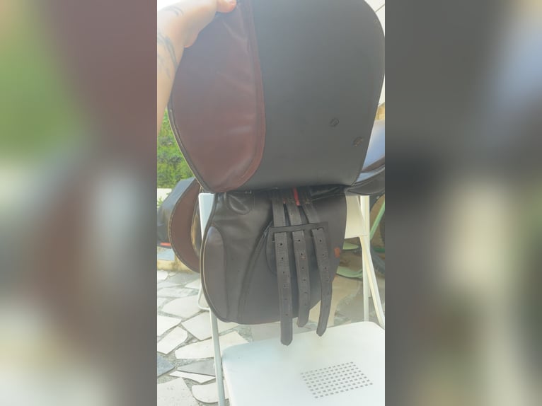 Négociable Selle mixte d’occasion marque inconnue