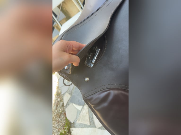 Négociable Selle mixte d’occasion marque inconnue