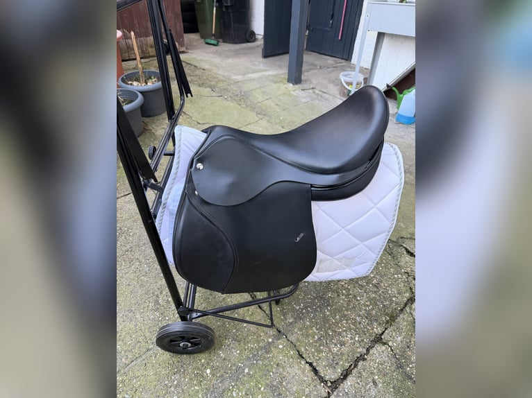 Selle a vendre 18.5"