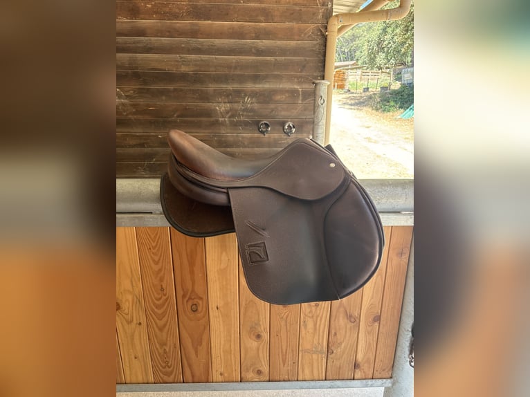 Selle CHILDÉRIC