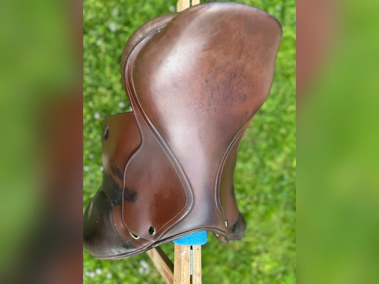 Selle cuire PDA