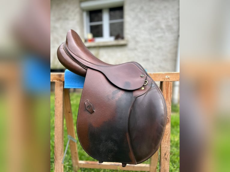Selle cuire PDA