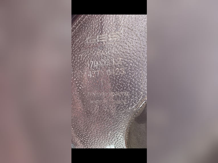 À vendre, selle peu utilisée