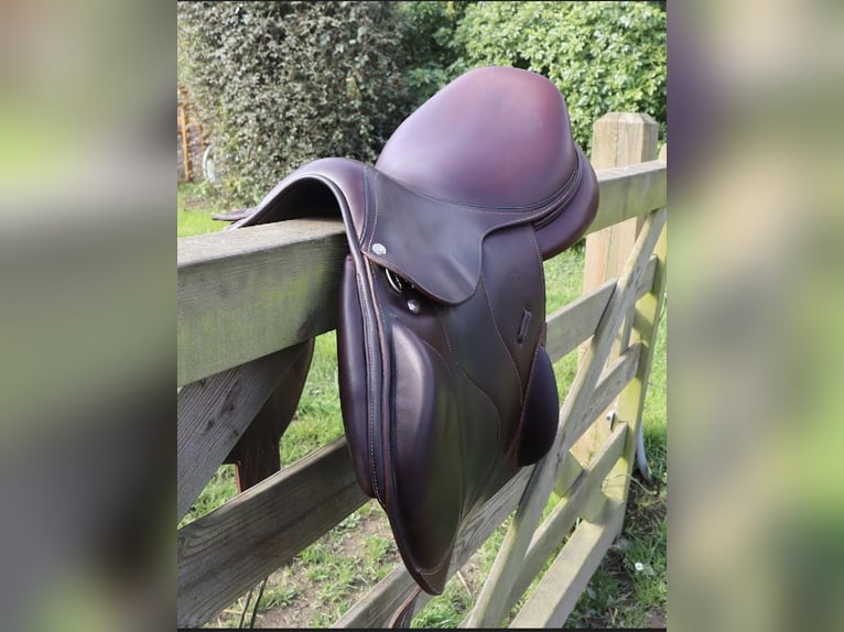 Selle devoucoux chiberta  17,5