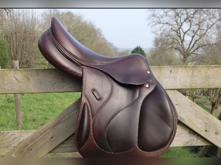 Selle devoucoux chiberta  17,5