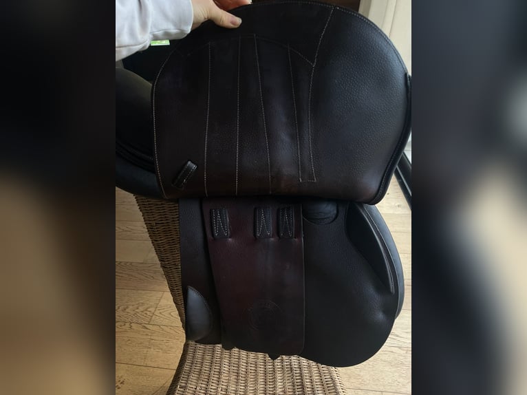 Selle Forestier Séoul 17 pouces