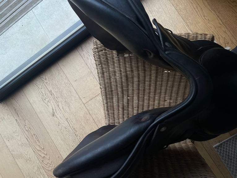 Selle Forestier Séoul 17 pouces