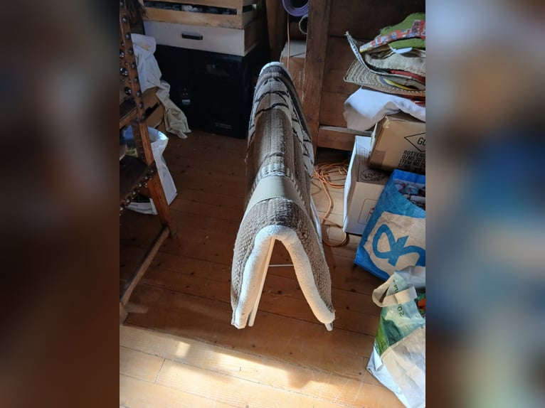 Vends selle western plus tapis
