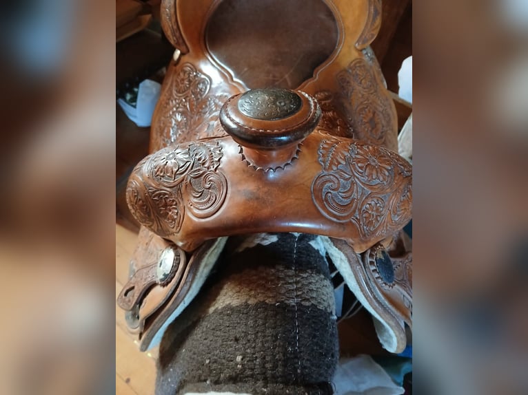 Vends selle western plus tapis