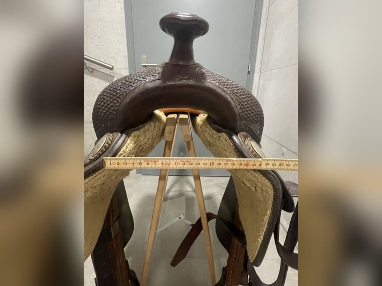 Selle Bob's Custom reining, 16'