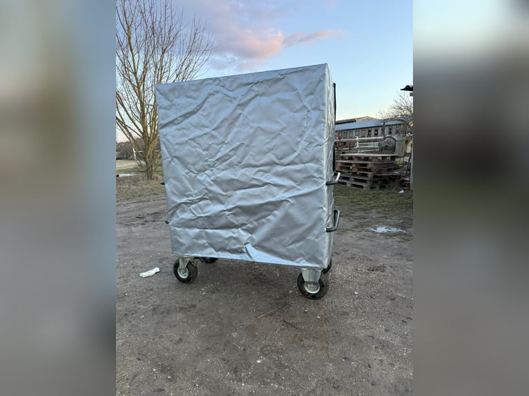 Alfako Maxi Prestige armoire d’écurie pour chevaux, comprenant 2 housses et une armoire supérieure