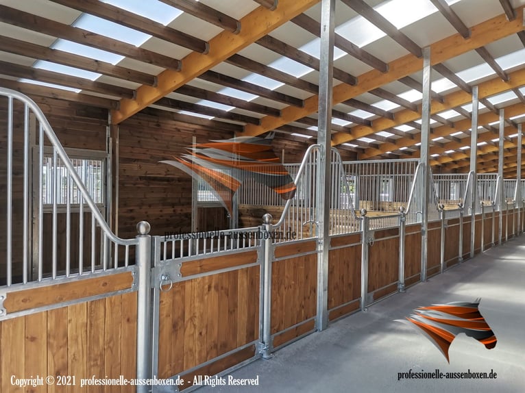Achat de box – Box pour chevaux et boxes d’écurie | Cloison de box – Panneaux de séparation pour box