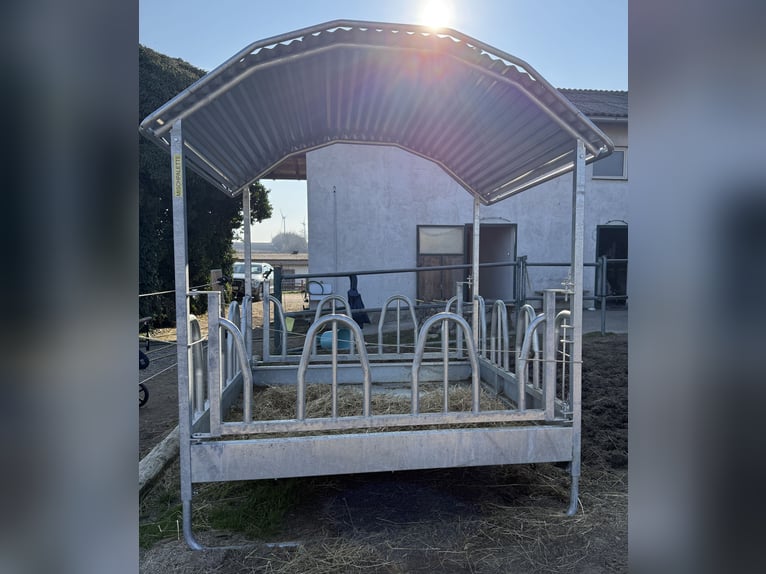 Mangeoire pour chevaux