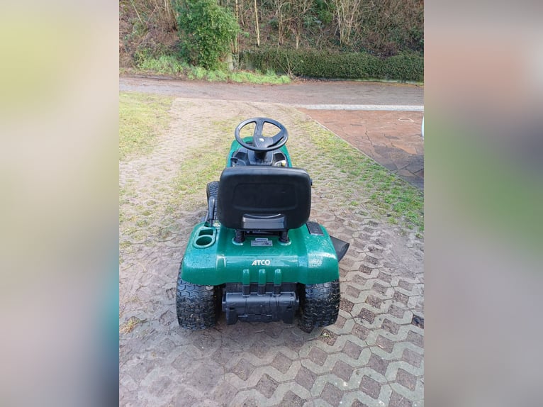 Rasentraktor Rasenschlepper