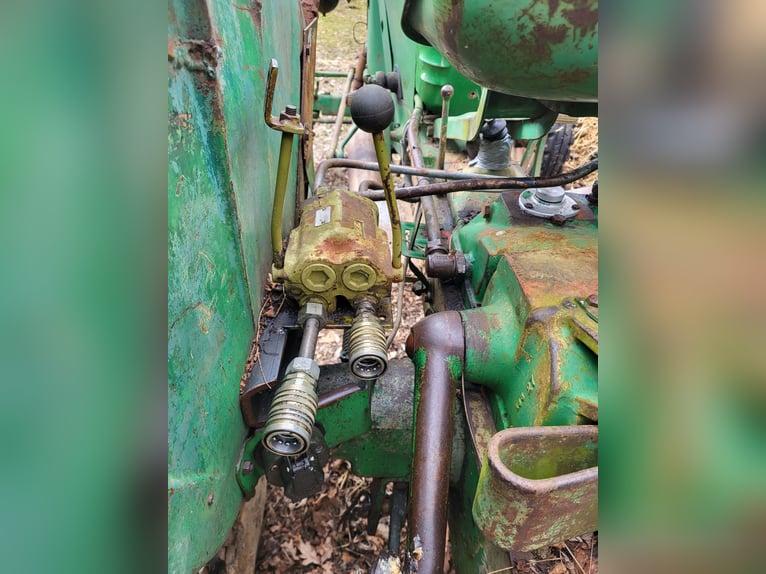 Tracteur Deutz D 40.2 avec hydraulique arrière