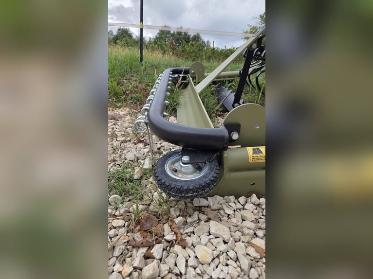 Planificateur de manège Neuhaus, presque neuf ! Prix d'origine 2 980 €